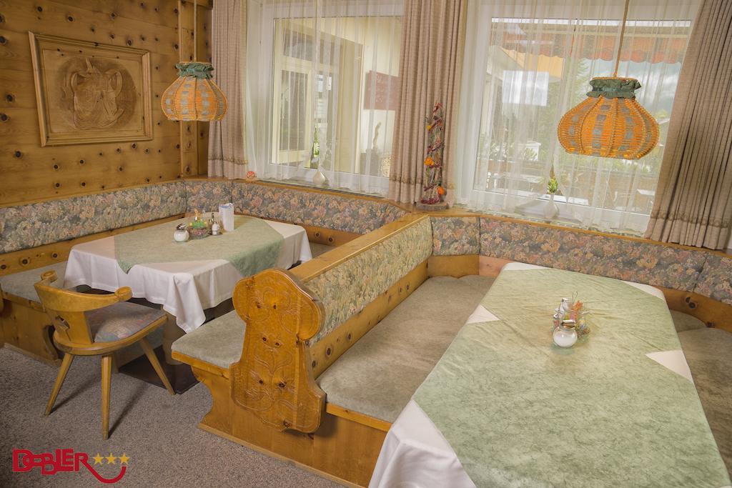 Ferienhotel Dobler Weissenbach am Lech Extérieur photo
